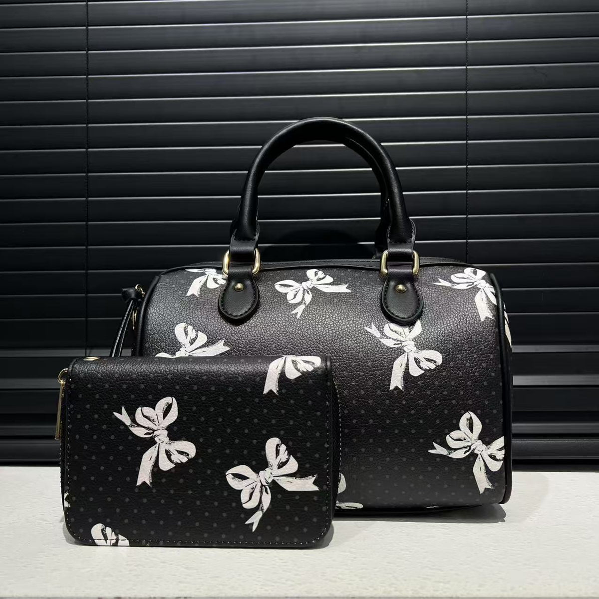 Women's Soft Leather Handbag Cute Patchwork Easy Matching